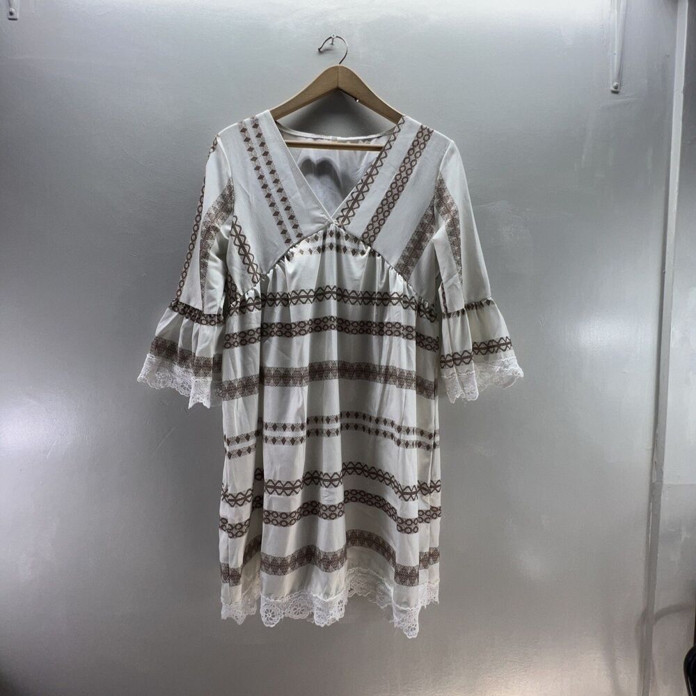 Dress Women's Size S V-Neck Empire Waist Shift Bohemian Lace Vintage